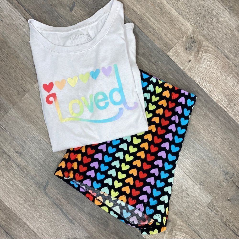 Jammies For Your Families Loved Rainbow Hearts Pajama Set Medium T-shirt Shorts